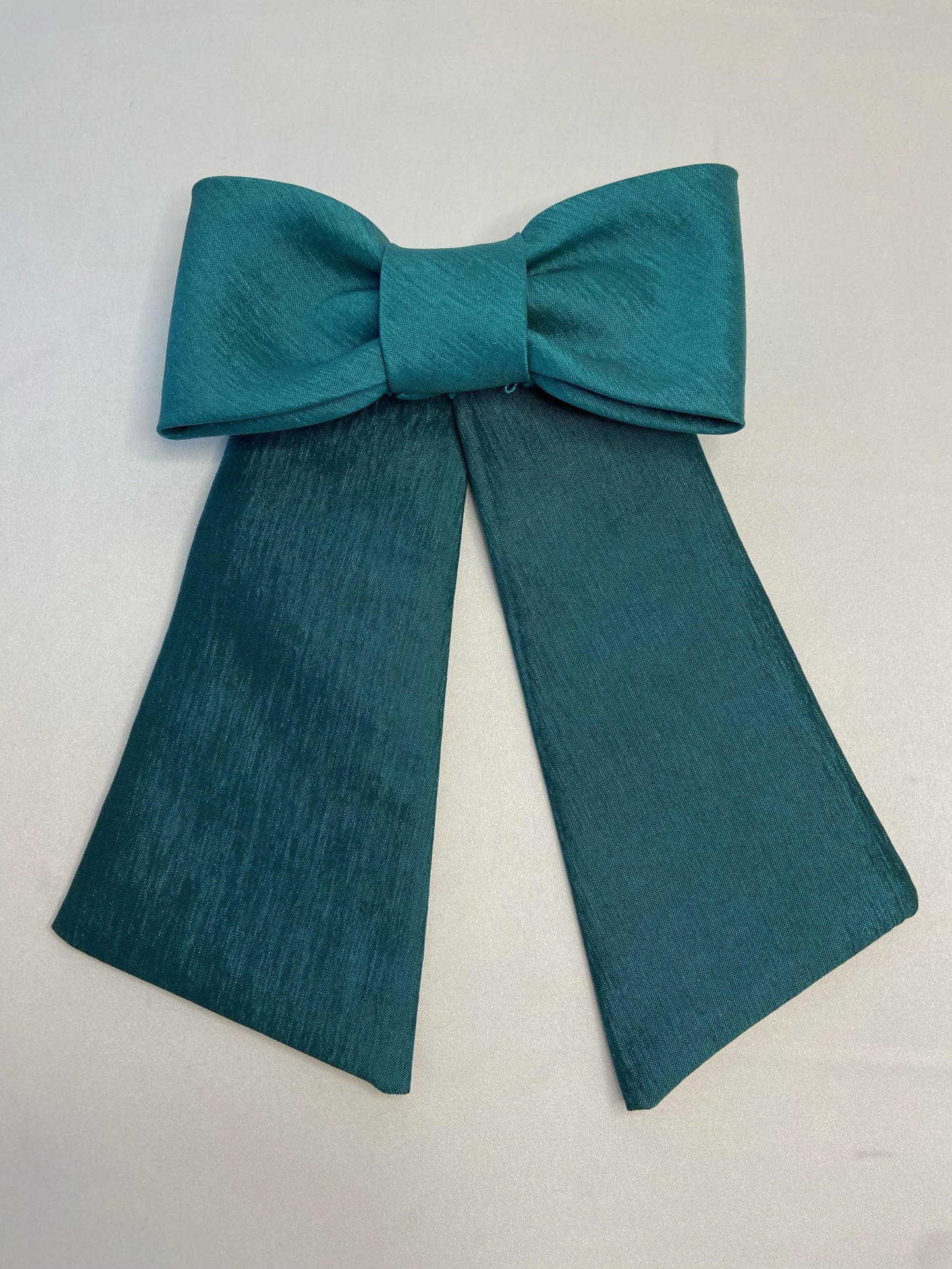 Laço para Cabelo com Ponta (Aluguel) - Ateliê Maria Cereja
